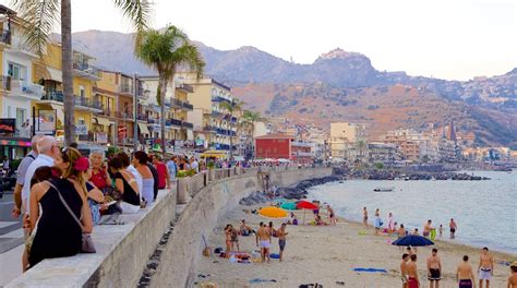 giardini naxos things to do.